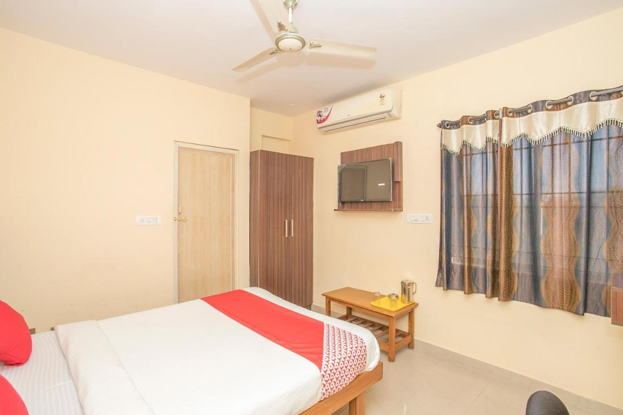 Отель Oyo 10291 Sri Venkatadri Residency Бангалор Экстерьер фото