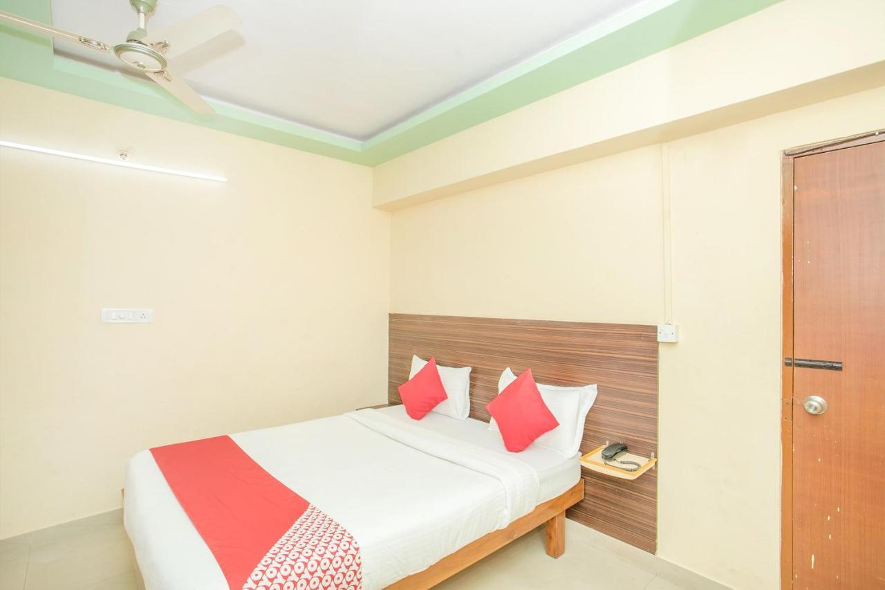 Отель Oyo 10291 Sri Venkatadri Residency Бангалор Экстерьер фото